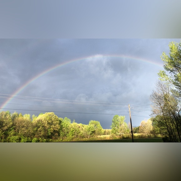 Meet your Posher, Ashley - Picture 2 of 4